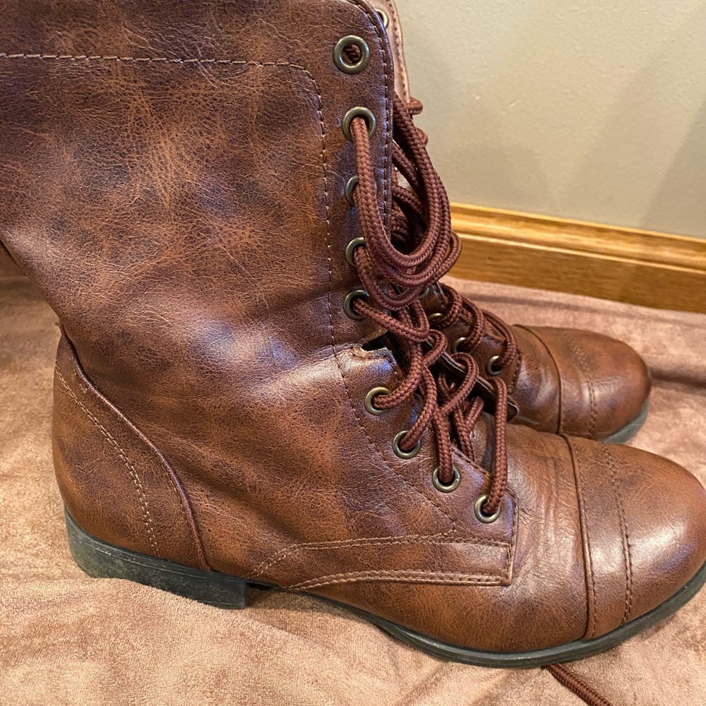 Brash lace up ankle boots